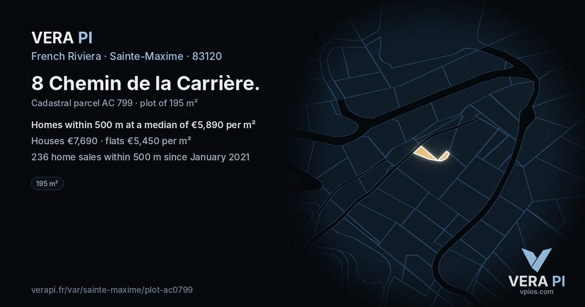 8 Chemin de la Carrière, Sainte-Maxime at night – the plot lit, the parcels around coloured by the prices near them