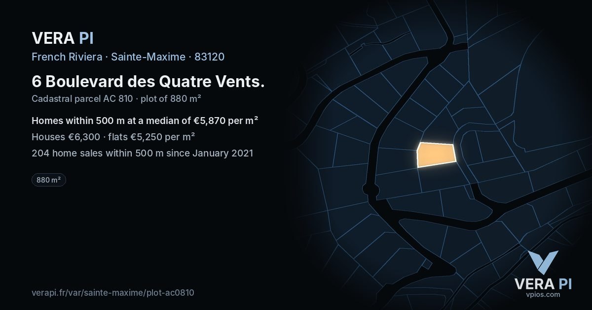 6 Boulevard des Quatre Vents, Sainte-Maxime at night – the plot lit, the parcels around coloured by the prices near them