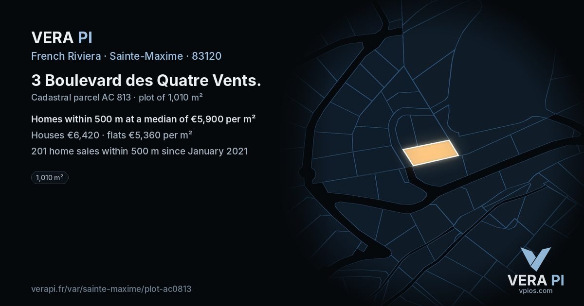 3 Boulevard des Quatre Vents, Sainte-Maxime at night – the plot lit, the parcels around coloured by the prices near them