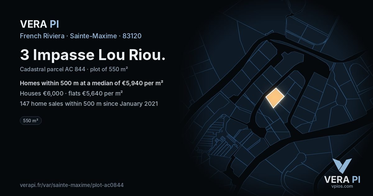 3 Impasse Lou Riou, Sainte-Maxime at night – the plot lit, the parcels around coloured by the prices near them