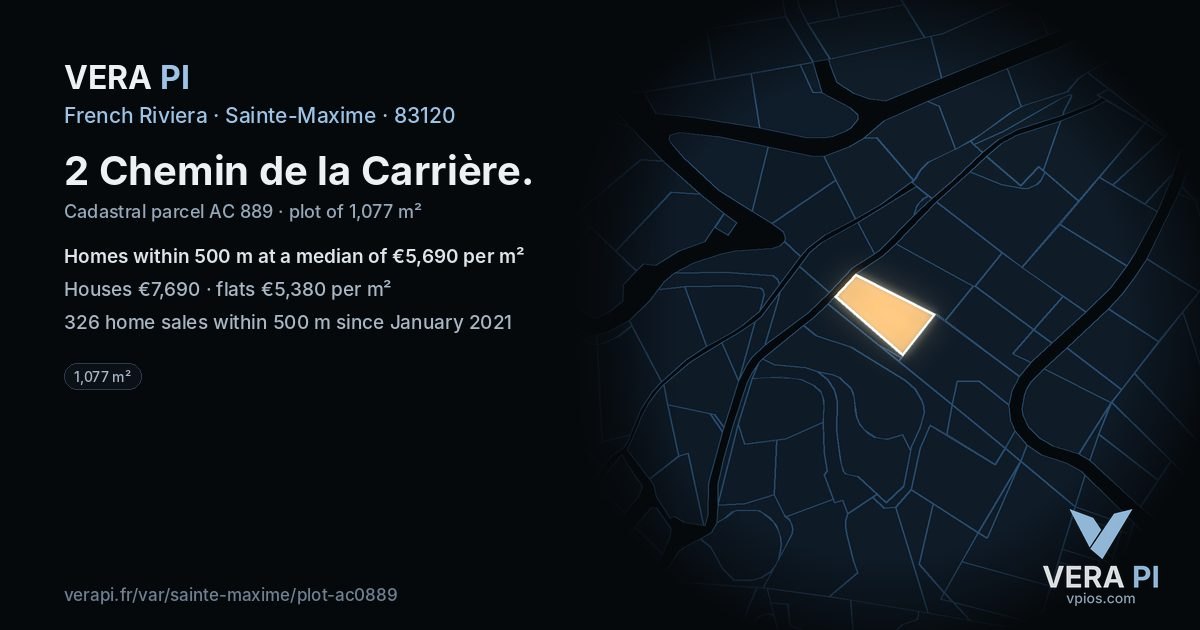 2 Chemin de la Carrière, Sainte-Maxime at night – the plot lit, the parcels around coloured by the prices near them