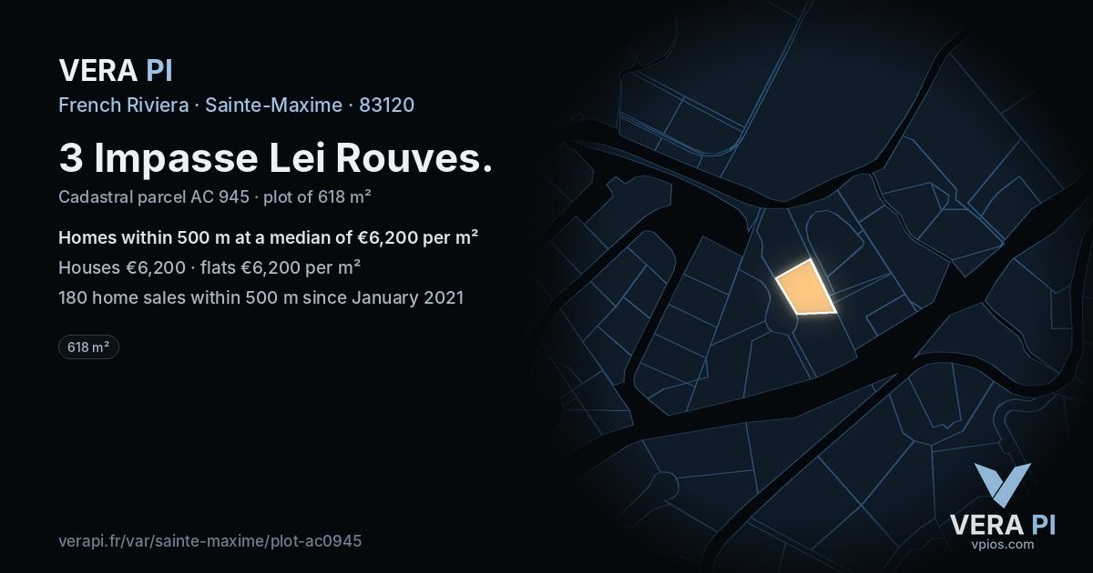 3 Impasse Lei Rouves, Sainte-Maxime at night – the plot lit, the parcels around coloured by the prices near them
