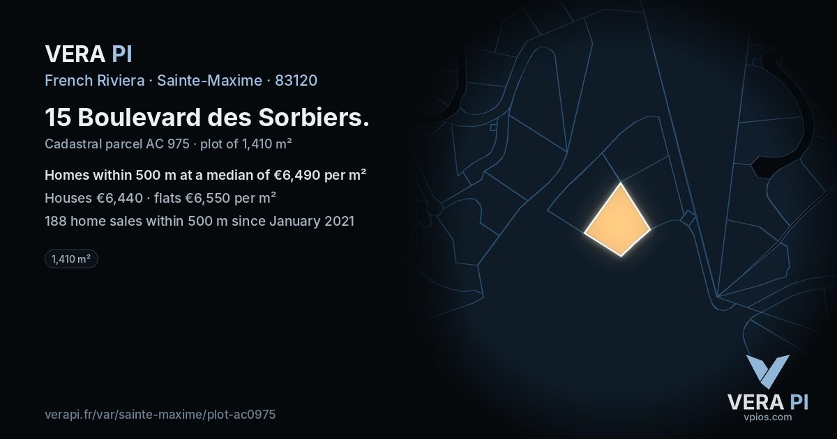 15 Boulevard des Sorbiers, Sainte-Maxime at night – the plot lit, the parcels around coloured by the prices near them