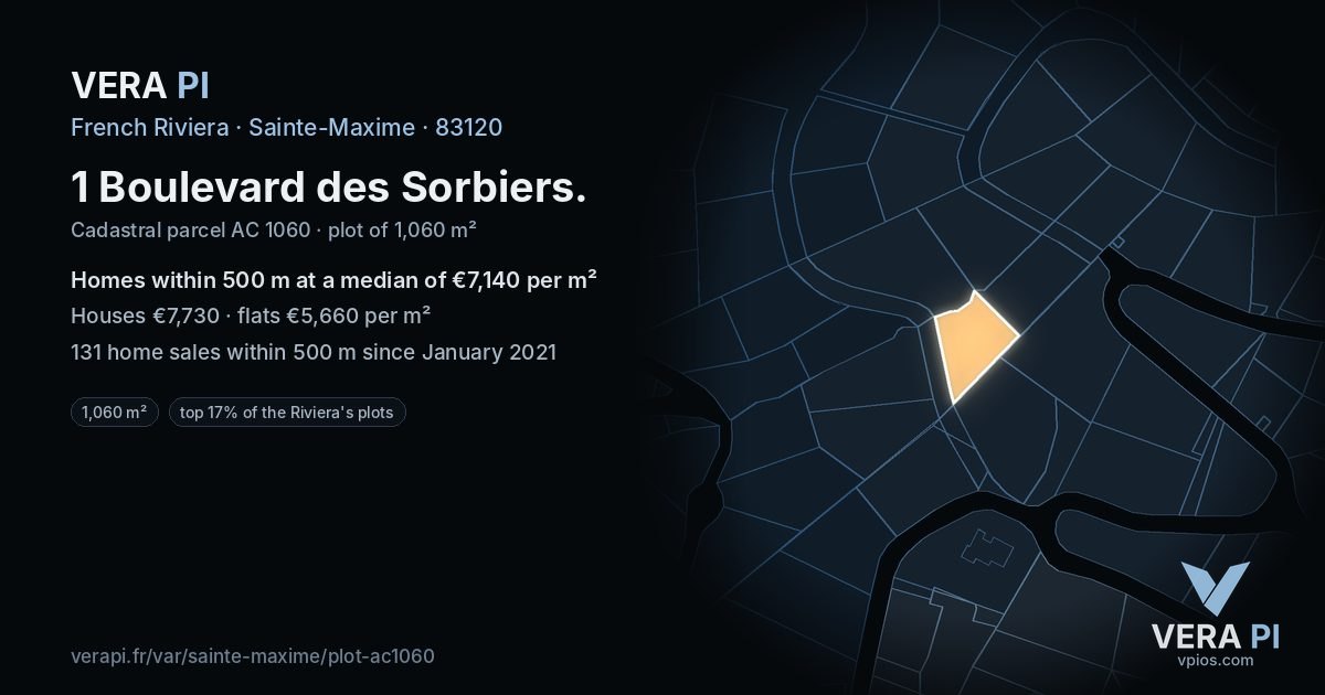 1 Boulevard des Sorbiers, Sainte-Maxime at night – the plot lit, the parcels around coloured by the prices near them