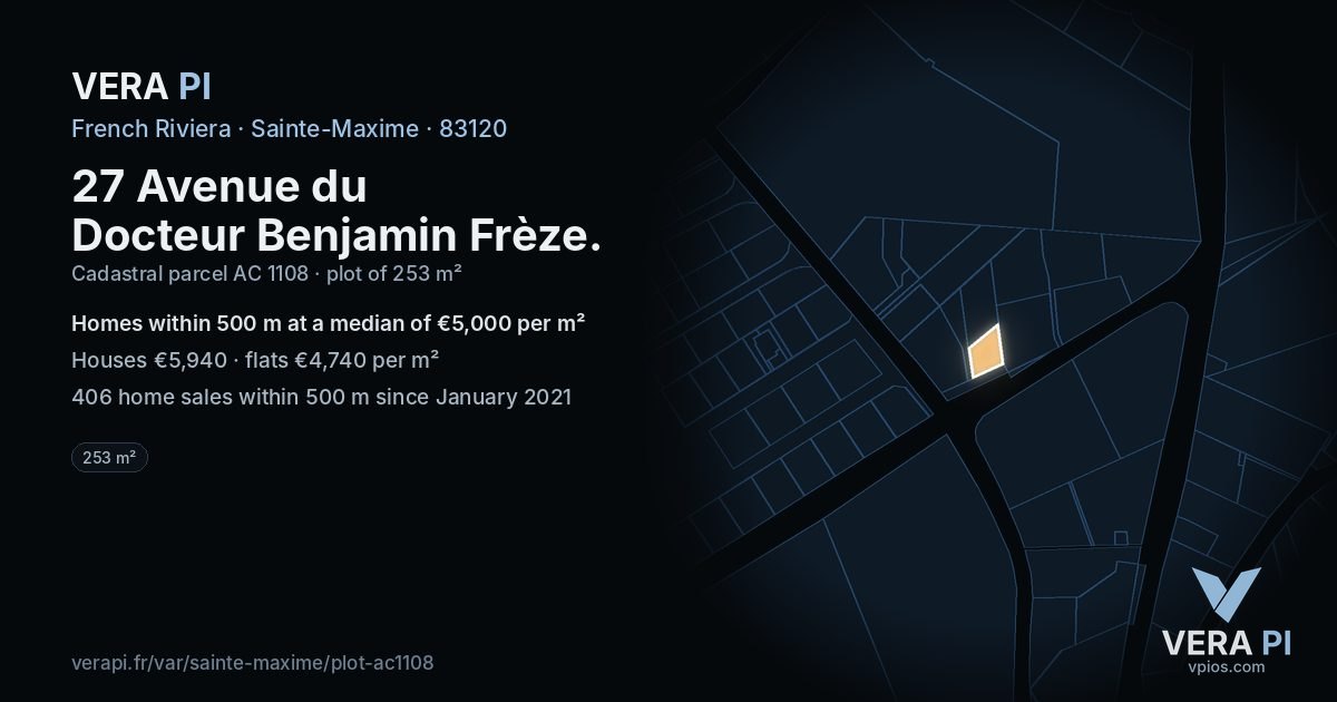 27 Avenue du Docteur Benjamin Frèze, Sainte-Maxime at night – the plot lit, the parcels around coloured by the prices near them