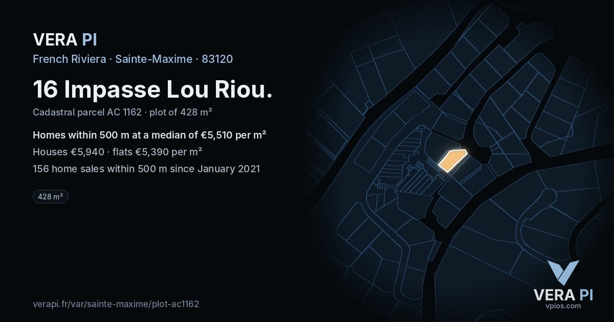 16 Impasse Lou Riou, Sainte-Maxime at night – the plot lit, the parcels around coloured by the prices near them