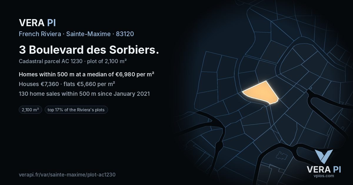 3 Boulevard des Sorbiers, Sainte-Maxime at night – the plot lit, the parcels around coloured by the prices near them