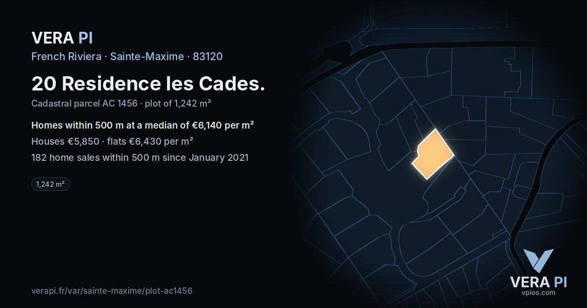 20 Residence les Cades, Sainte-Maxime at night – the plot lit, the parcels around coloured by the prices near them