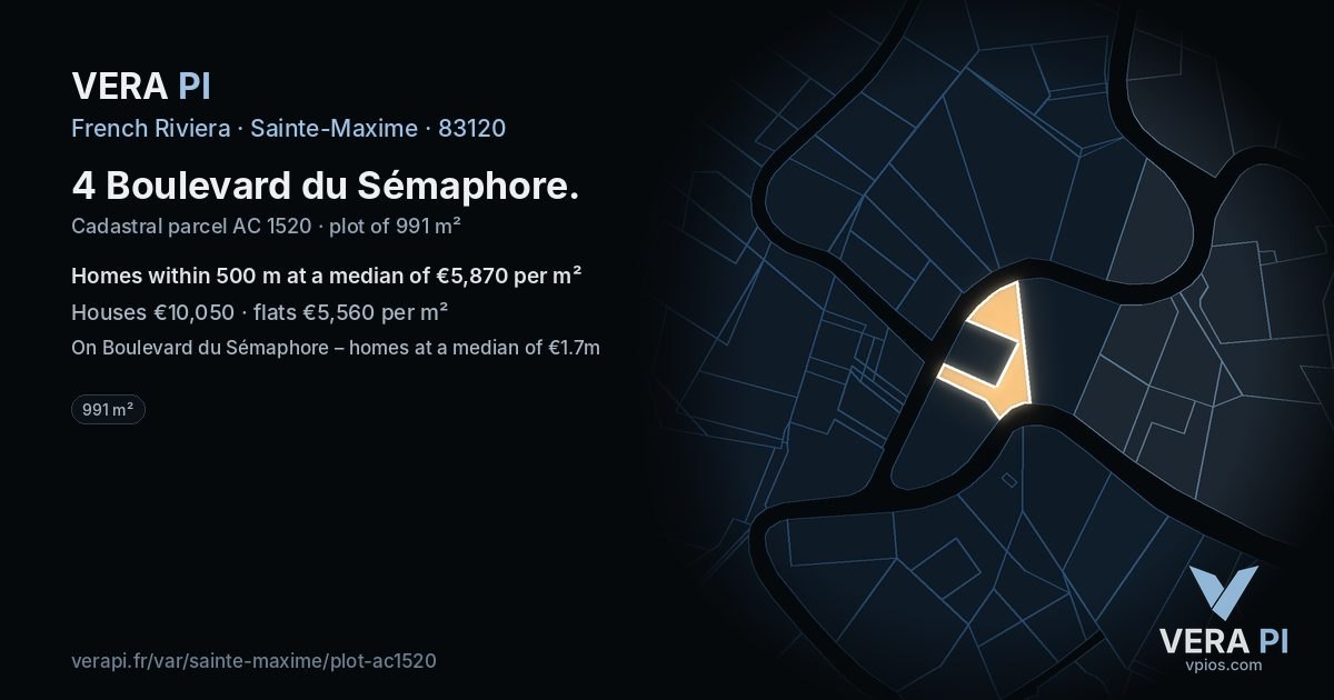 4 Boulevard du Sémaphore, Sainte-Maxime at night – the plot lit, the parcels around coloured by the prices near them