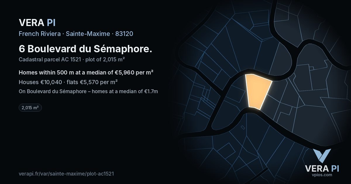 6 Boulevard du Sémaphore, Sainte-Maxime at night – the plot lit, the parcels around coloured by the prices near them
