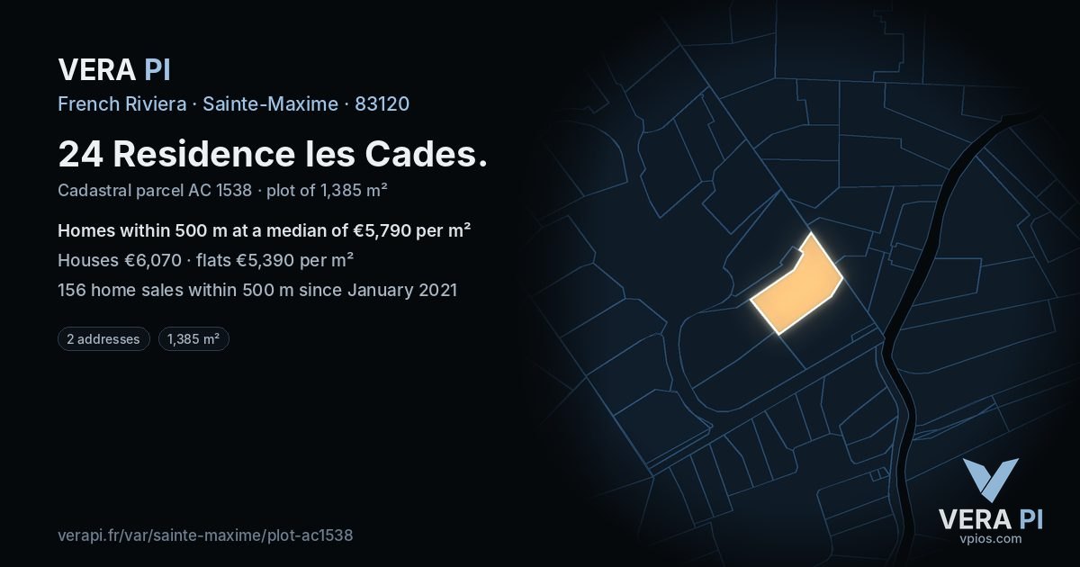 24 Residence les Cades, Sainte-Maxime at night – the plot lit, the parcels around coloured by the prices near them