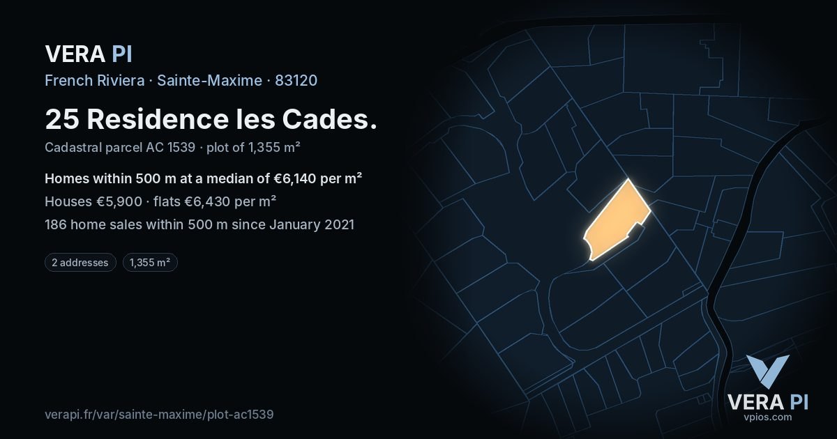 25 Residence les Cades, Sainte-Maxime at night – the plot lit, the parcels around coloured by the prices near them