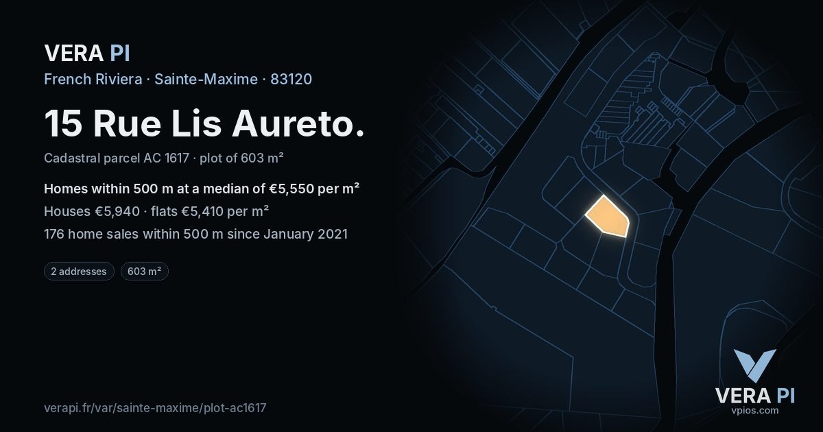 15 Rue Lis Aureto, Sainte-Maxime at night – the plot lit, the parcels around coloured by the prices near them