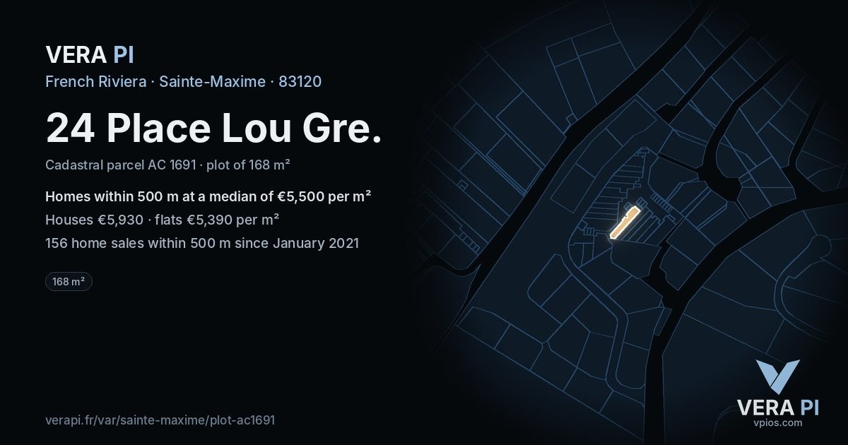 24 Place Lou Gre, Sainte-Maxime at night – the plot lit, the parcels around coloured by the prices near them