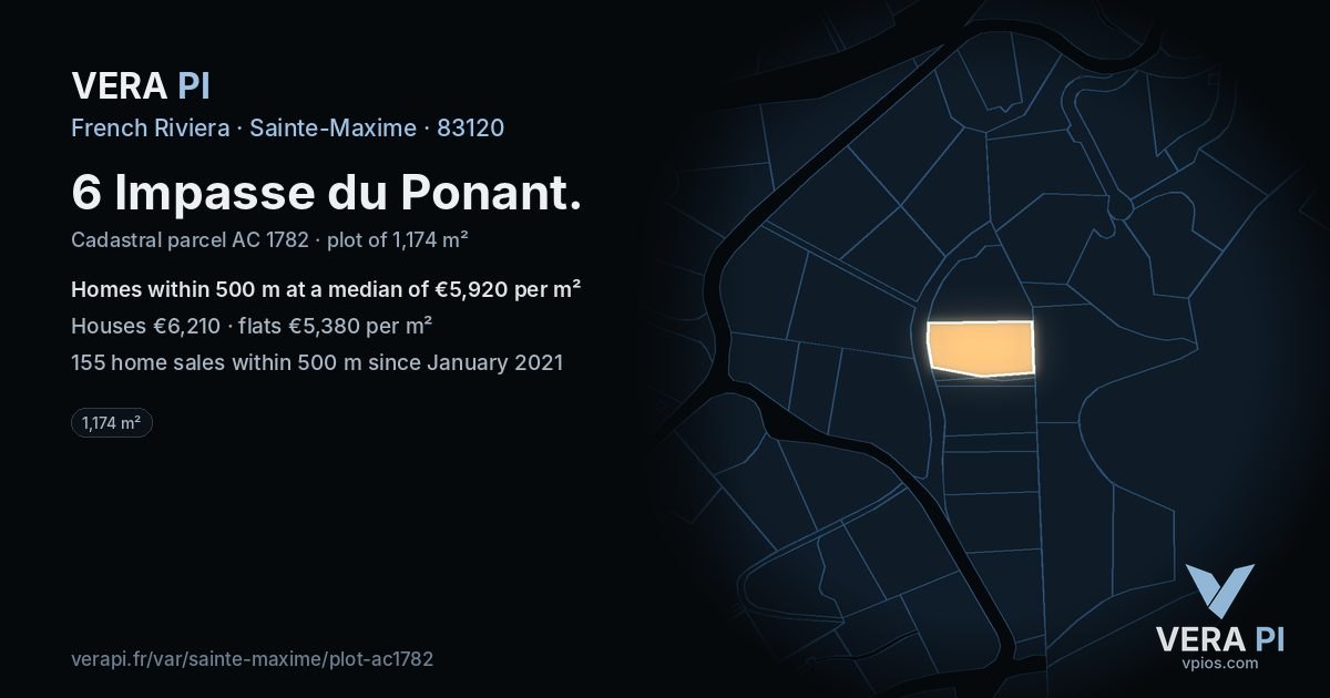 6 Impasse du Ponant, Sainte-Maxime at night – the plot lit, the parcels around coloured by the prices near them