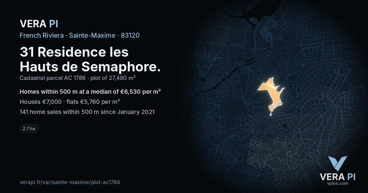 31 Residence les Hauts de Semaphore, Sainte-Maxime at night – the plot lit, the parcels around coloured by the prices near them
