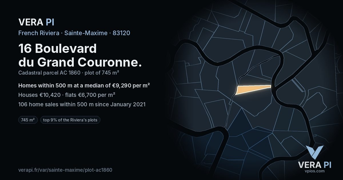 16 Boulevard du Grand Couronne, Sainte-Maxime at night – the plot lit, the parcels around coloured by the prices near them