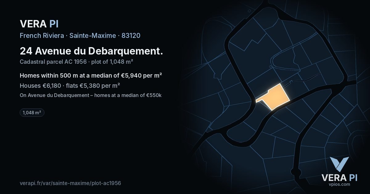 24 Avenue du Debarquement, Sainte-Maxime at night – the plot lit, the parcels around coloured by the prices near them