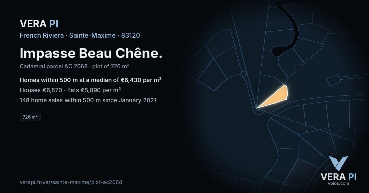 Impasse Beau Chêne, Sainte-Maxime at night – the plot lit, the parcels around coloured by the prices near them
