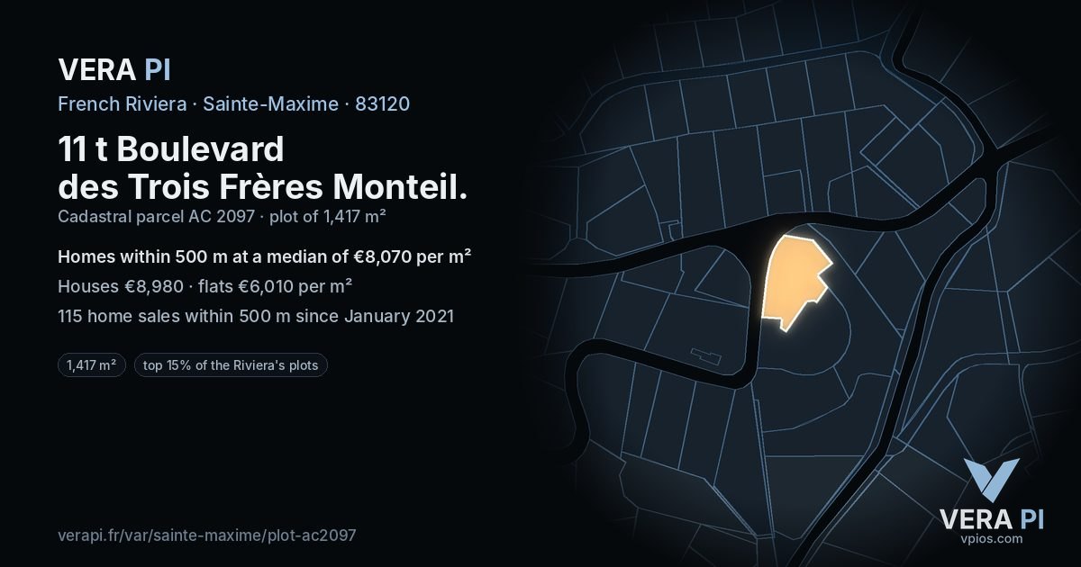 11 t Boulevard des Trois Frères Monteil, Sainte-Maxime at night – the plot lit, the parcels around coloured by the prices near them
