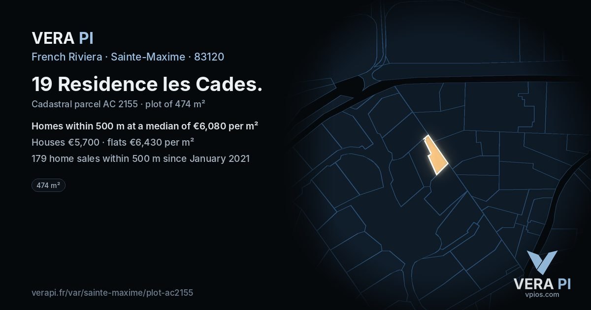 19 Residence les Cades, Sainte-Maxime at night – the plot lit, the parcels around coloured by the prices near them