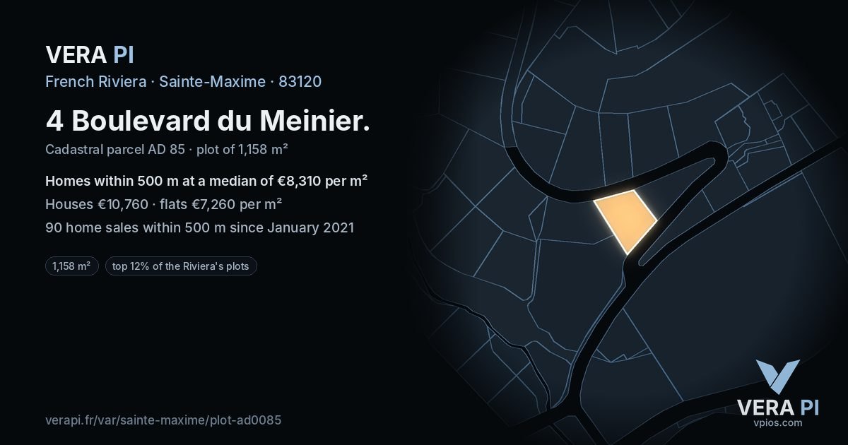 4 Boulevard du Meinier, Sainte-Maxime at night – the plot lit, the parcels around coloured by the prices near them