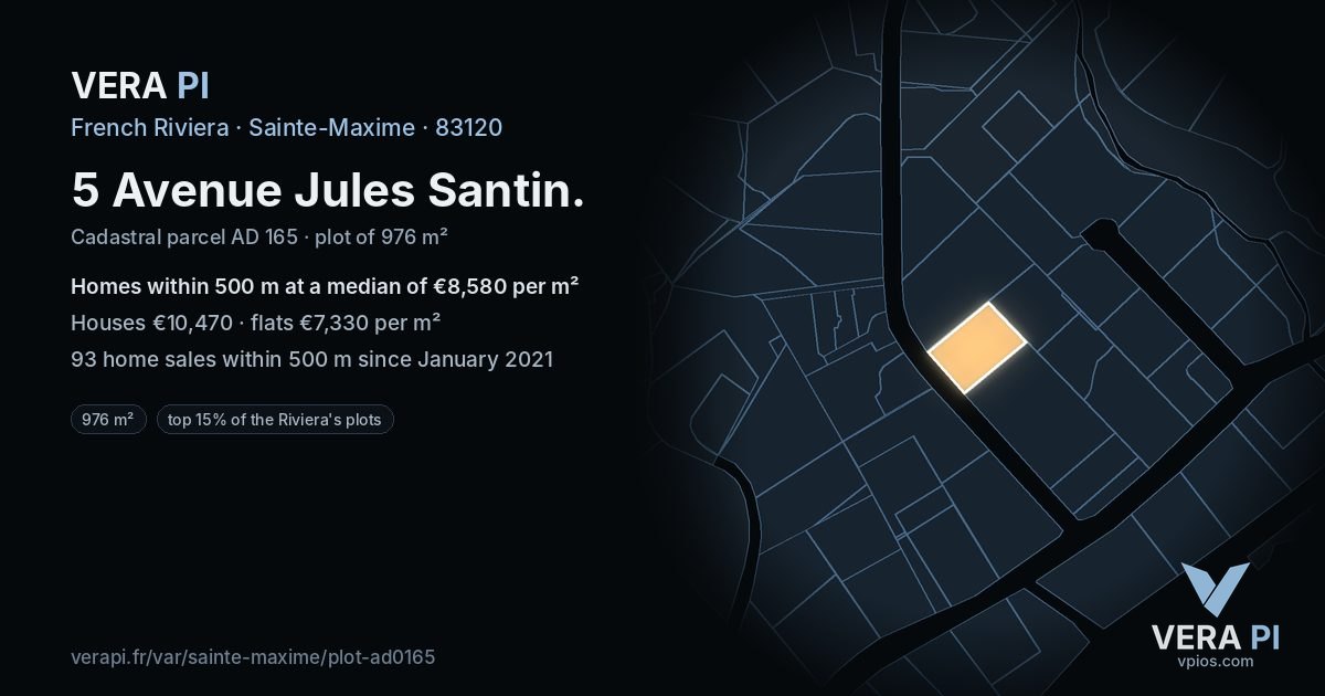 5 Avenue Jules Santin, Sainte-Maxime at night – the plot lit, the parcels around coloured by the prices near them