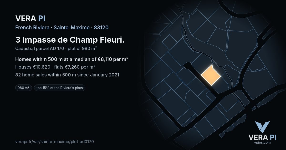 3 Impasse de Champ Fleuri, Sainte-Maxime at night – the plot lit, the parcels around coloured by the prices near them