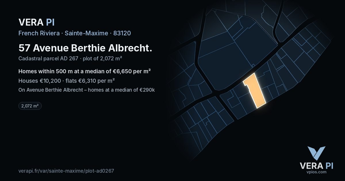 57 Avenue Berthie Albrecht, Sainte-Maxime at night – the plot lit, the parcels around coloured by the prices near them