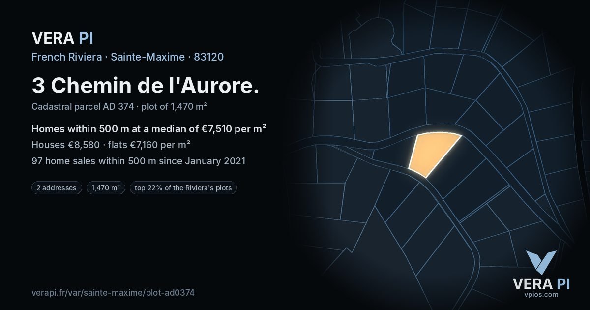 3 Chemin de l'Aurore, Sainte-Maxime at night – the plot lit, the parcels around coloured by the prices near them