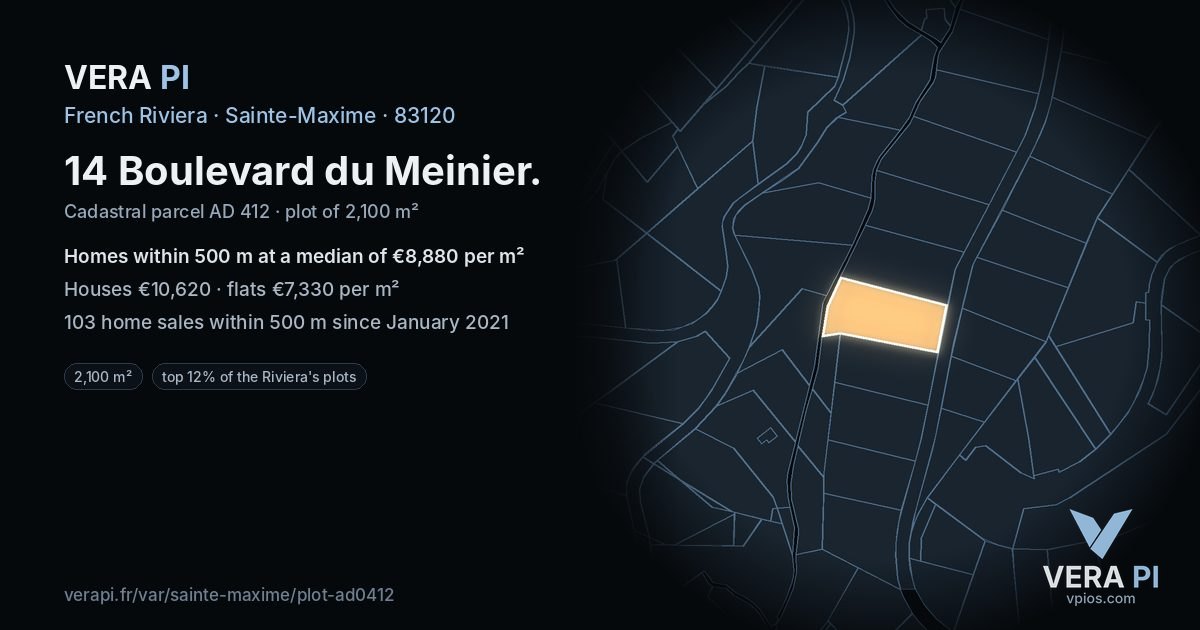 14 Boulevard du Meinier, Sainte-Maxime at night – the plot lit, the parcels around coloured by the prices near them