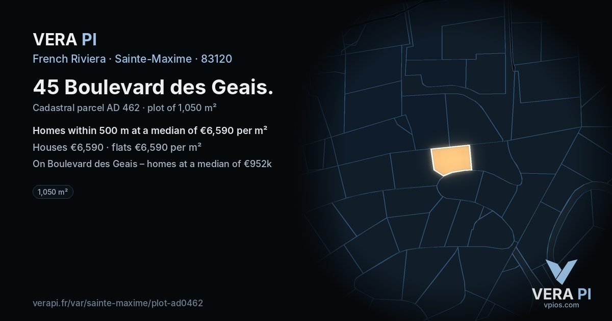 45 Boulevard des Geais, Sainte-Maxime at night – the plot lit, the parcels around coloured by the prices near them
