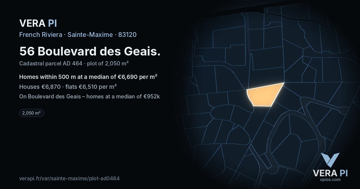 56 Boulevard des Geais, Sainte-Maxime at night – the plot lit, the parcels around coloured by the prices near them