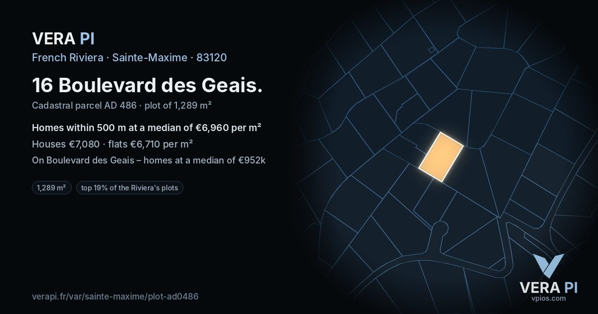 16 Boulevard des Geais, Sainte-Maxime at night – the plot lit, the parcels around coloured by the prices near them