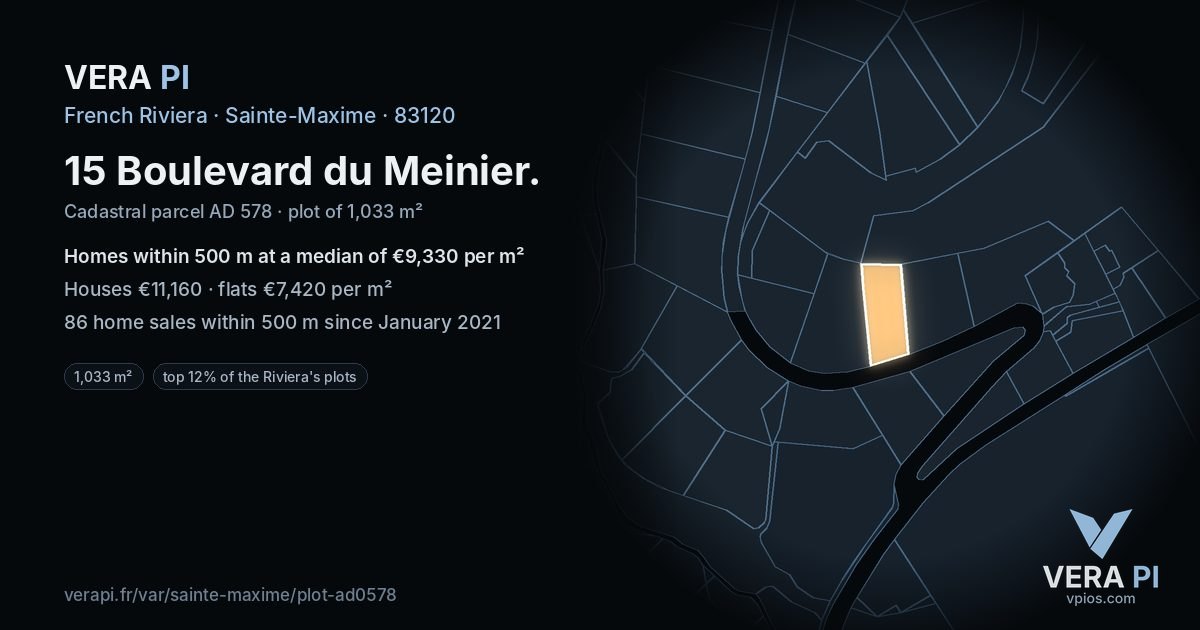 15 Boulevard du Meinier, Sainte-Maxime at night – the plot lit, the parcels around coloured by the prices near them