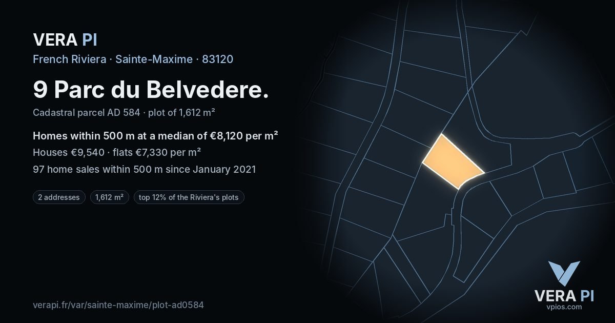 9 Parc du Belvedere, Sainte-Maxime at night – the plot lit, the parcels around coloured by the prices near them