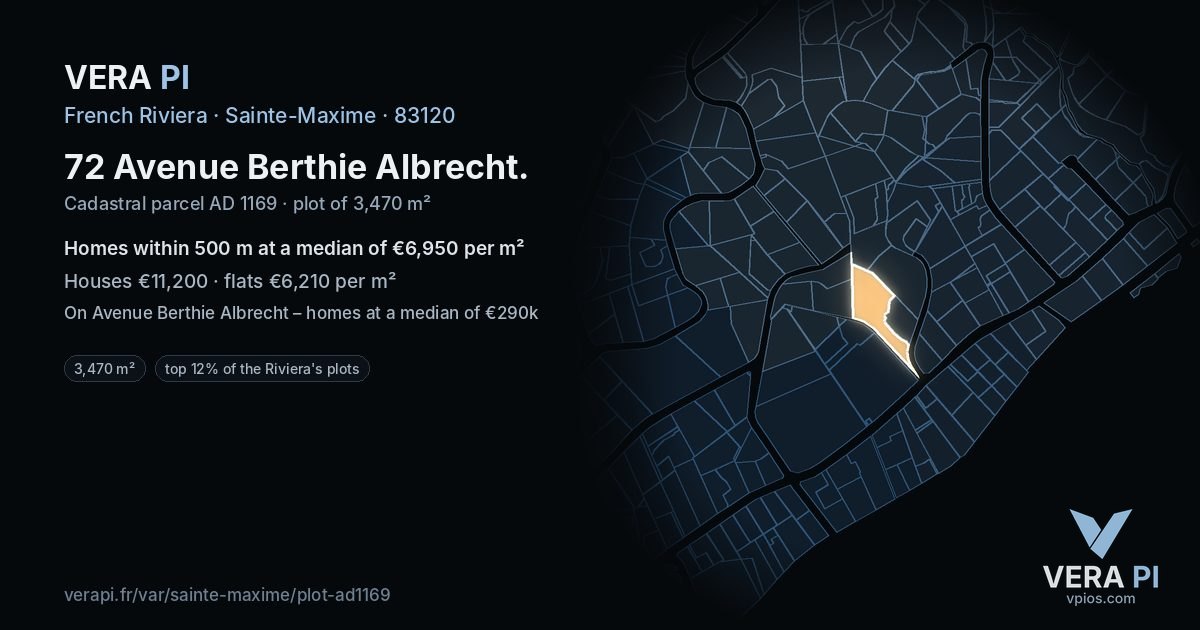 72 Avenue Berthie Albrecht, Sainte-Maxime at night – the plot lit, the parcels around coloured by the prices near them