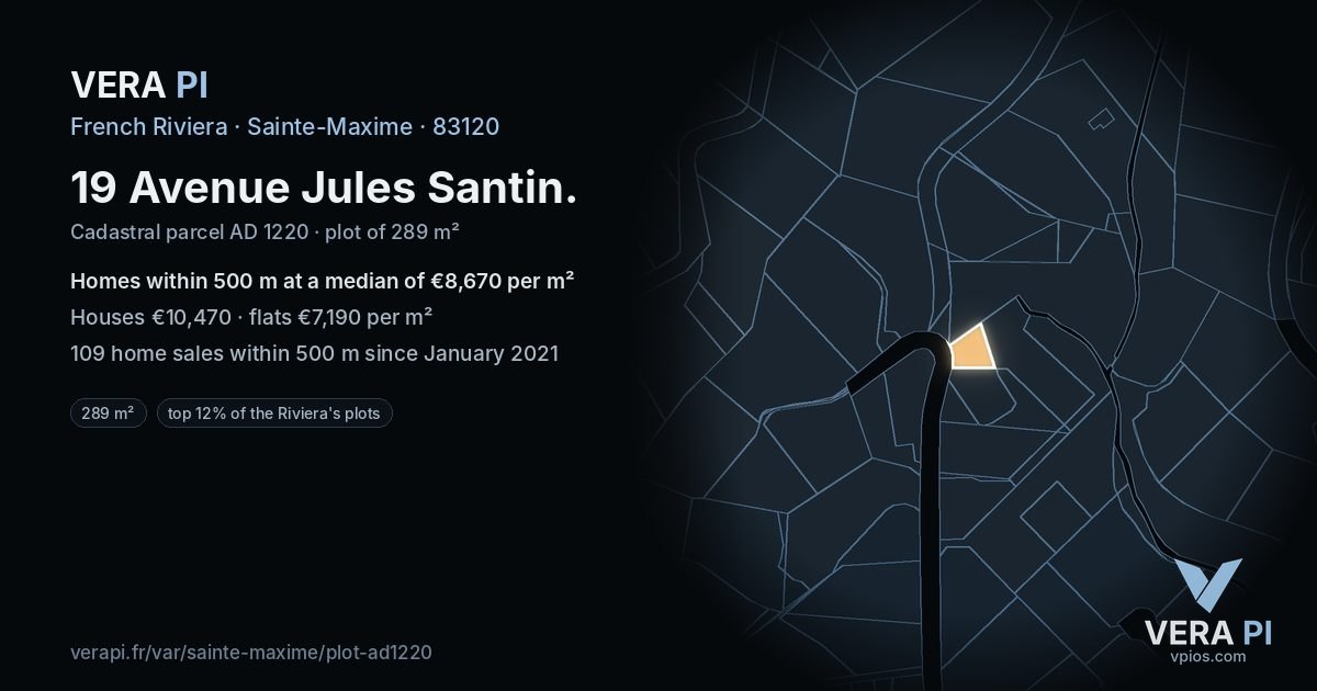 19 Avenue Jules Santin, Sainte-Maxime at night – the plot lit, the parcels around coloured by the prices near them