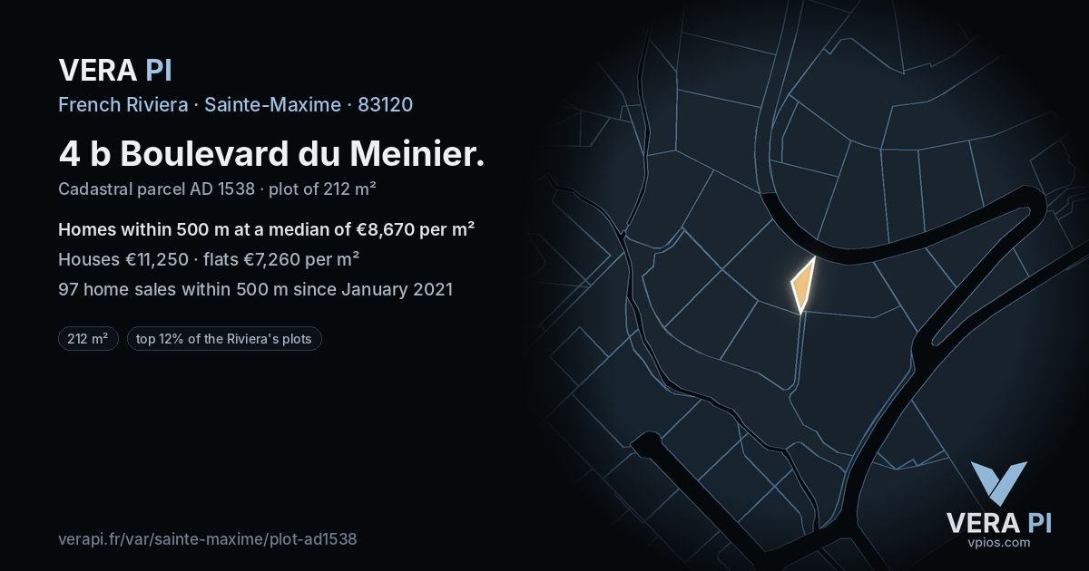 4 b Boulevard du Meinier, Sainte-Maxime at night – the plot lit, the parcels around coloured by the prices near them