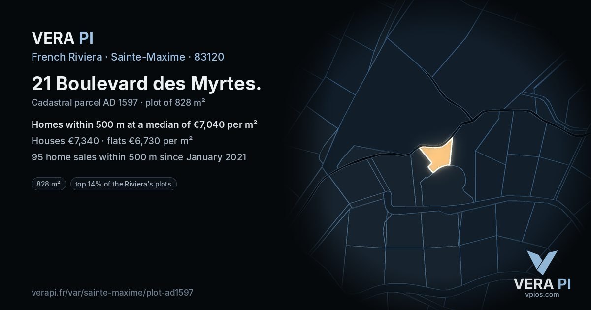 21 Boulevard des Myrtes, Sainte-Maxime at night – the plot lit, the parcels around coloured by the prices near them