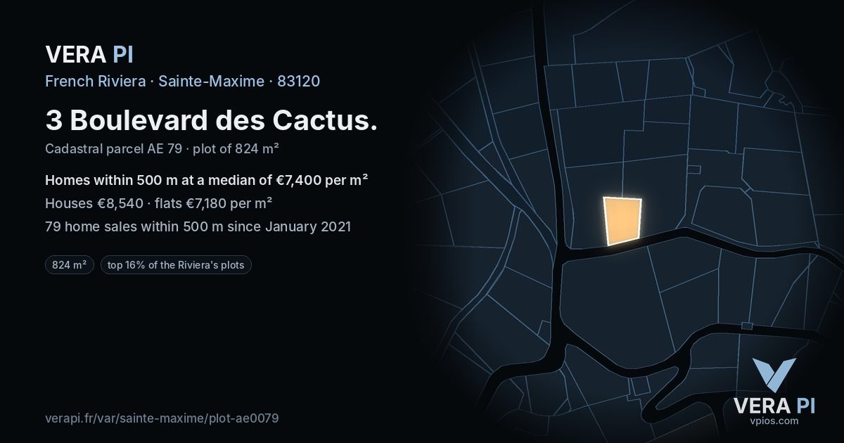3 Boulevard des Cactus, Sainte-Maxime at night – the plot lit, the parcels around coloured by the prices near them