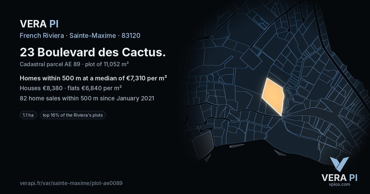 23 Boulevard des Cactus, Sainte-Maxime at night – the plot lit, the parcels around coloured by the prices near them