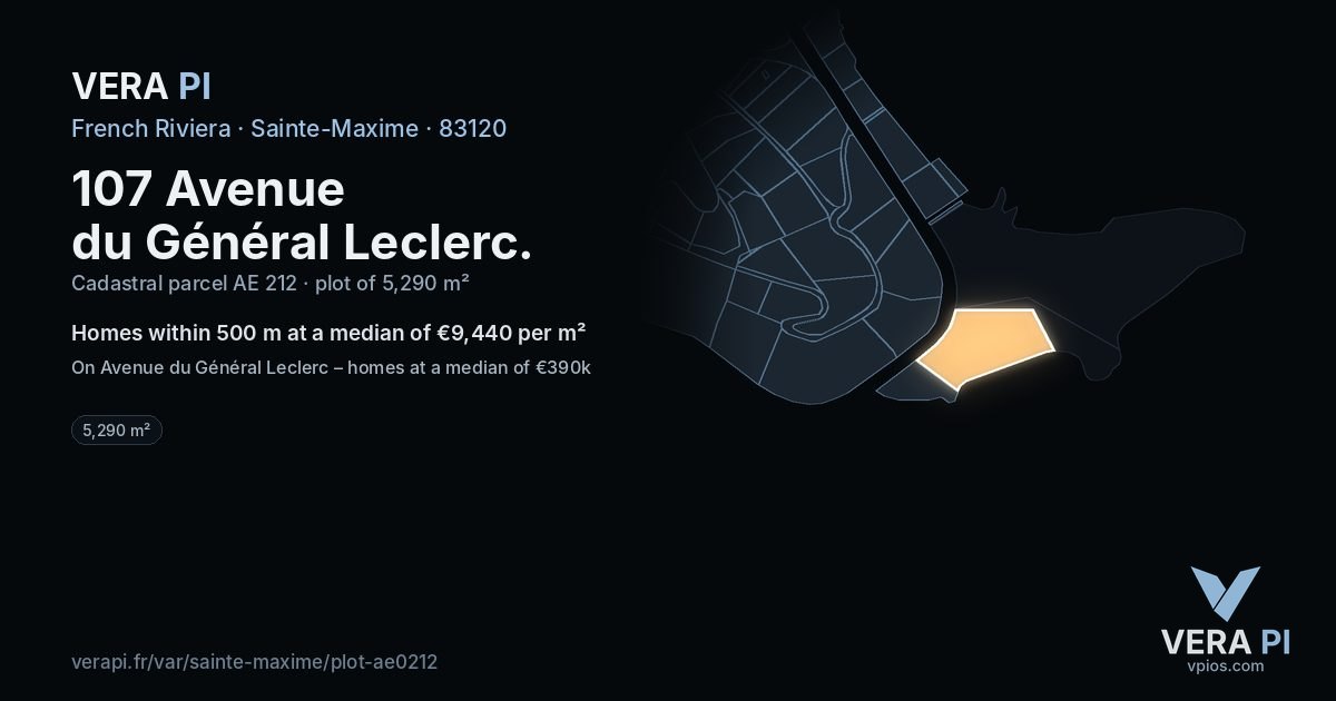 107 Avenue du Général Leclerc, Sainte-Maxime at night – the plot lit, the parcels around coloured by the prices near them