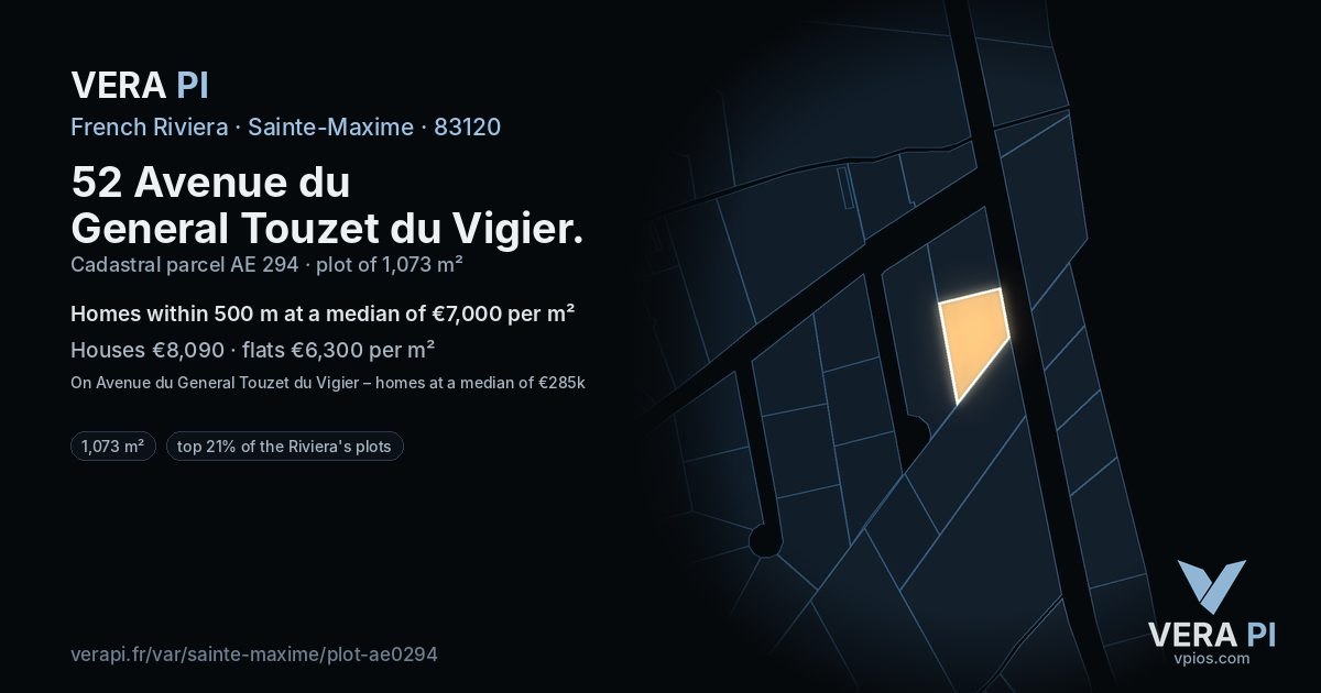 52 Avenue du General Touzet du Vigier, Sainte-Maxime at night – the plot lit, the parcels around coloured by the prices near them