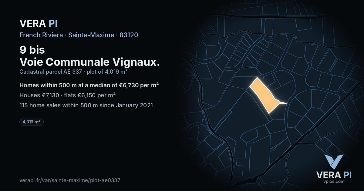 9 bis Voie Communale Vignaux, Sainte-Maxime at night – the plot lit, the parcels around coloured by the prices near them