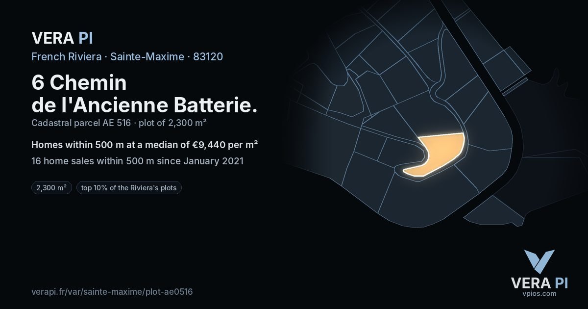 6 Chemin de l'Ancienne Batterie, Sainte-Maxime at night – the plot lit, the parcels around coloured by the prices near them