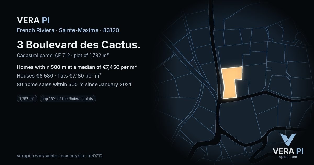 3 Boulevard des Cactus, Sainte-Maxime at night – the plot lit, the parcels around coloured by the prices near them