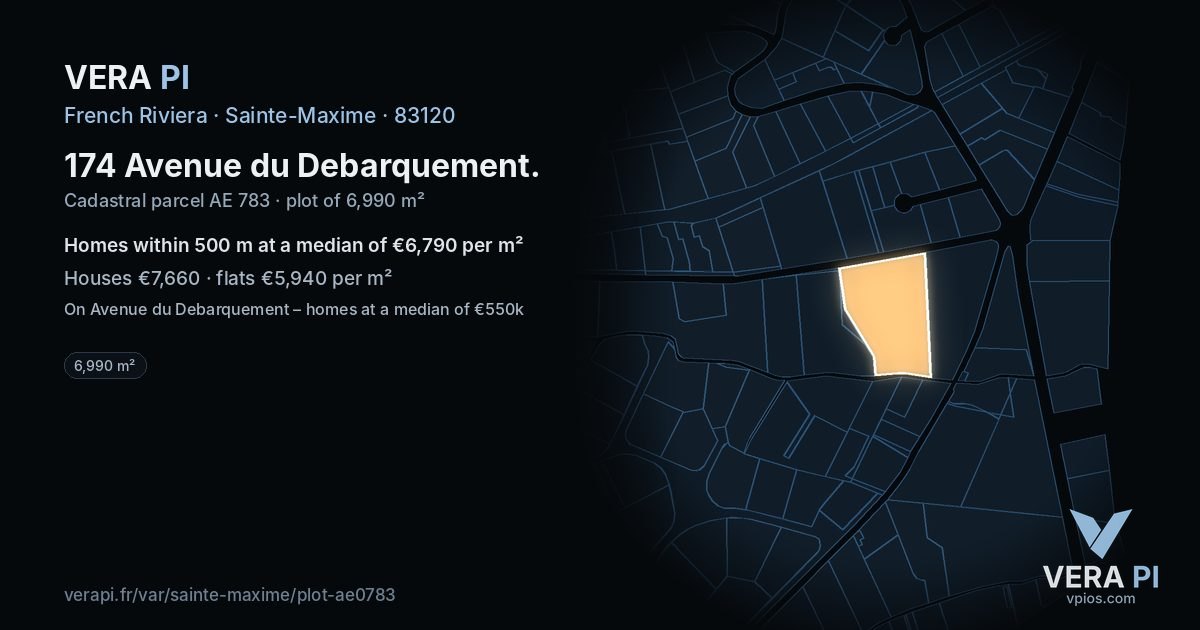 174 Avenue du Debarquement, Sainte-Maxime at night – the plot lit, the parcels around coloured by the prices near them