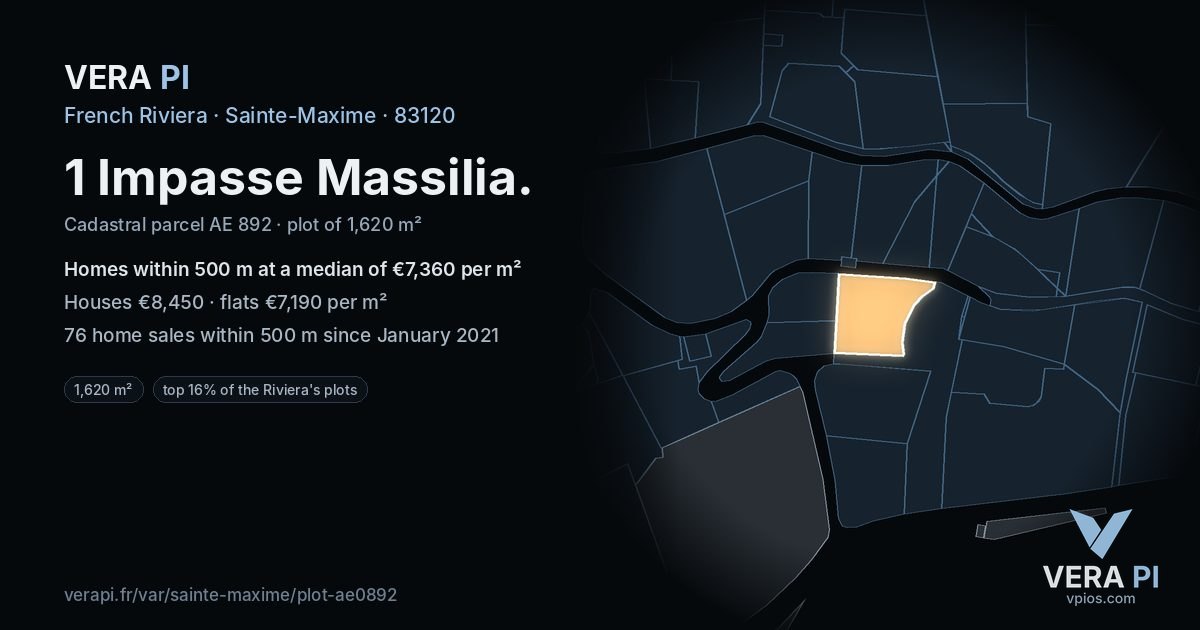 1 Impasse Massilia, Sainte-Maxime at night – the plot lit, the parcels around coloured by the prices near them