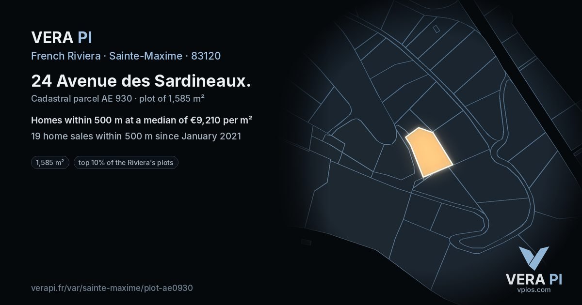 24 Avenue des Sardineaux, Sainte-Maxime at night – the plot lit, the parcels around coloured by the prices near them